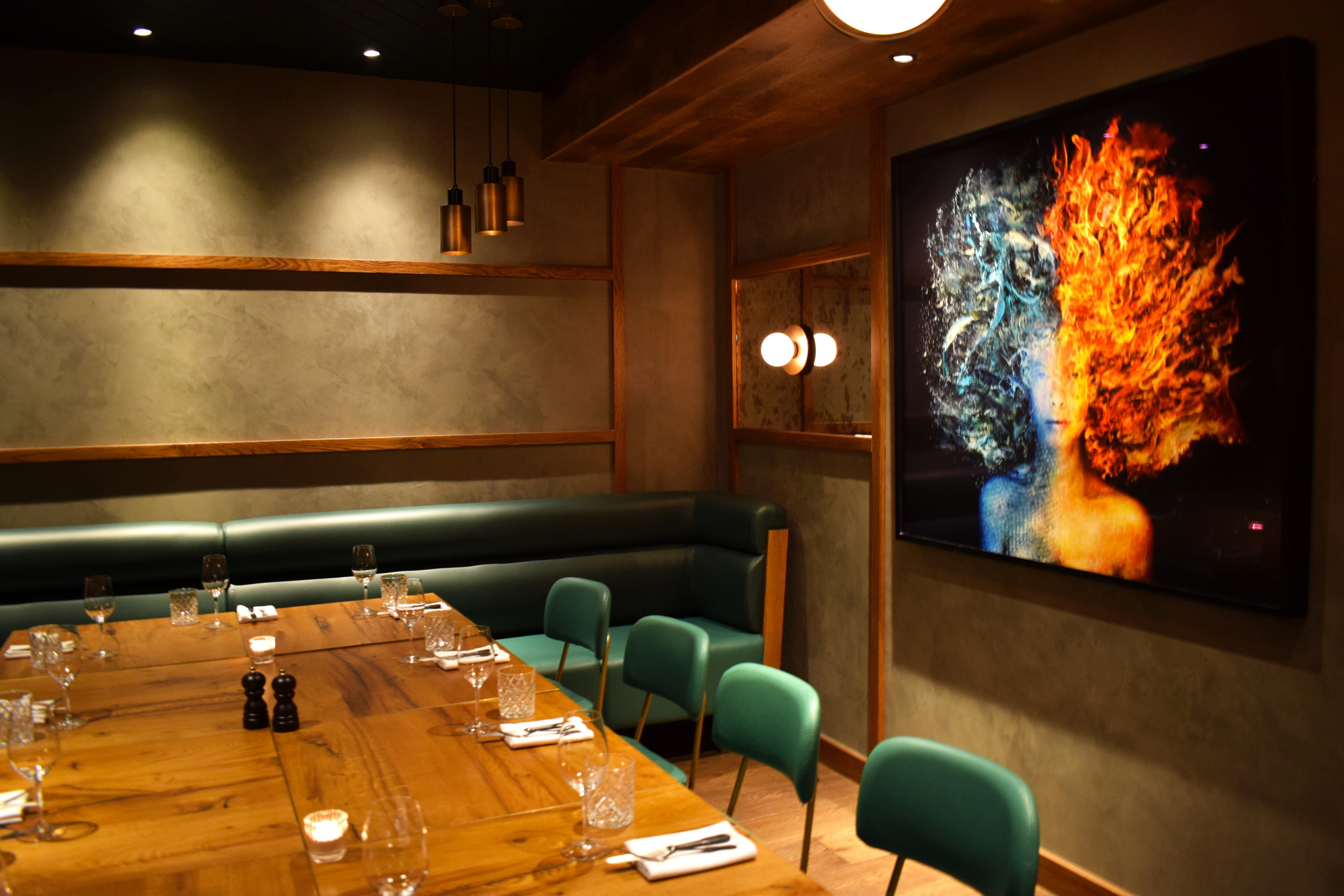 Upstairs private dining room